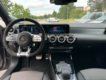 Mercedes AMG A 45 S 4MATIC - 9
