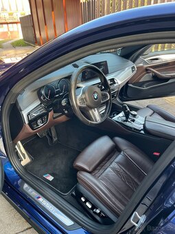BMW m550i - 9