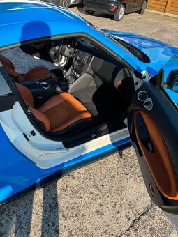 Nissan 370z - 9