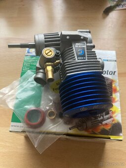 RC nitro motor pro autíčko - 9