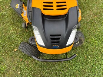 Zahradní traktor Cub Cadet i1046 - 9