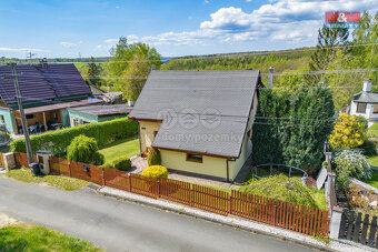 Prodej rodinného domu, 121 m², Staré Sedlo, ul. Hřbitovní - 9