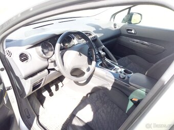 PEUGEOT 3008 - 9