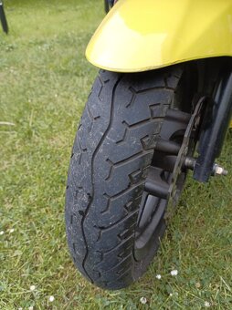 Skutr Kymco Super 8 125 - 9