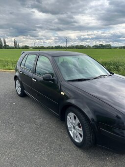 Volkswagen Golf IV. 1.4 16V 55kw benzín - 9