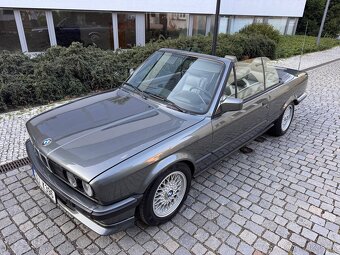 BMW E30 325i cabrio - 9