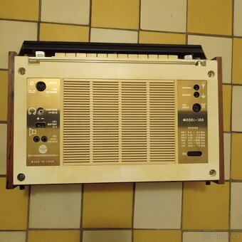 Staré/retro rádia. - 9