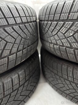 ORIGINÁLNÍ ZIMNÍ ALU SADA AUDI E-TRON R19 - 9