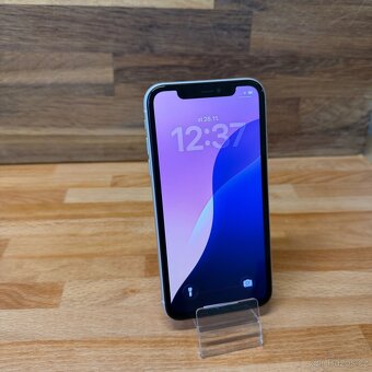 IPhone 11 64GB, bílý, 100% baterie (rok záruka) - 9