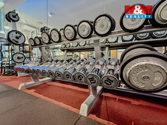 Fitness centrum, 276 m², Praha, ul. Kobrova - 9