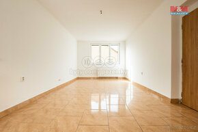 Prodej bytu 3+1, 67 m², Volary, ul. 5. května - 9