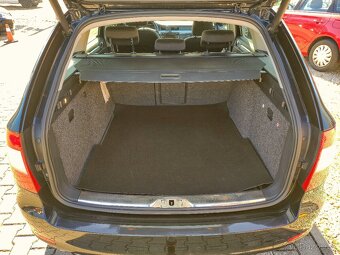 ŠKODA SUPERB 2.0 TDi,103KW,ELEGANCE,KOMBI,ALU,ZÁVĚS. - 9
