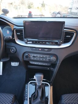 KIA Ceed SW 117kW 2022 - 9