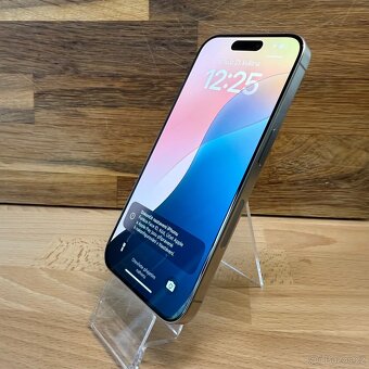 iPhone 15 Pro 256GB, nature (šedý), 12 měsíců záruka - 9