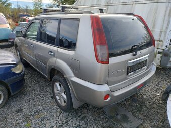 Nissan X-TRAIL 2,2dCI 2005 100kW - DILY Z VOZů - 9