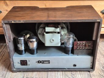 Rádio Titan 935, Praha, rok 1936 - 9