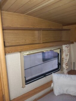 Prodám karavan bürstner Lux - 9