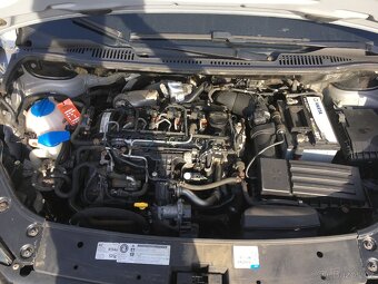 VW Caddy 1.6 tdi - 9