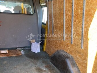 Automobil FORD TRANSIT 350L FSG6 - 9