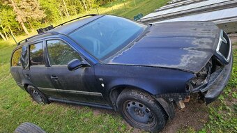 2x Octavia Combi 1.6i na ND - 9