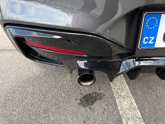 BMW M135i F21 RWD manuál (320kw) - 9