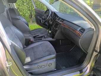 ŠKODA SUPERB II 2.0TDI COMBI DSG - 9