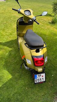 Vespa GTS 125 - 9