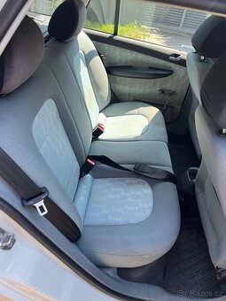 ŠKODA FABIA 1.4 16V 55KW, servis Škoda, nová STK, bez koroze - 9