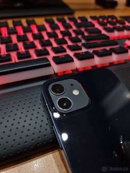 iPhone 12 64GB - 9