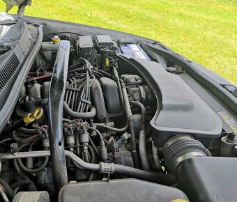 Jeep Grand Cherokee 5.7 Hemi - 9
