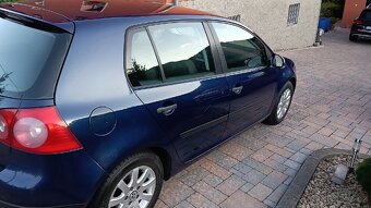 Vw golf 5 1.4 16v, 55kw, r. 2004,orig. Km, po stk v ČR - 9
