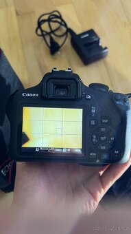 Canon EOS2000D 18-55mm nebo plus 50mm 1.8 - 9