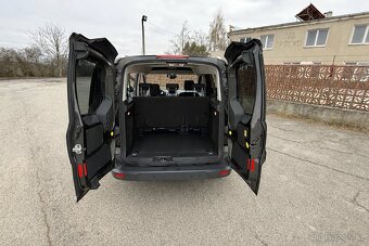 Ford Transit Connect - 9