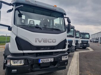 NOVÉ IVECO 180E28 NOSIČ KONTEJNERU 10T IHNED - 9