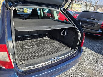 Škoda Superb 2.0 TDI DSG 125kw Xenon Sound - 9