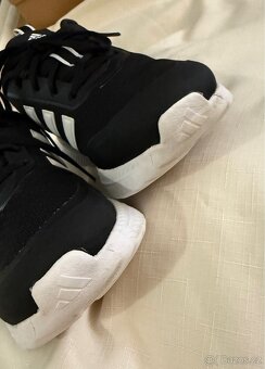 Dětská volnočasová obuv Adidas vel. 38 2/3 - 9