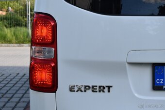 Peugeot Expert Traveller 1.6HDi/2017/85kW/8 míst/193tkm/ČR - 9