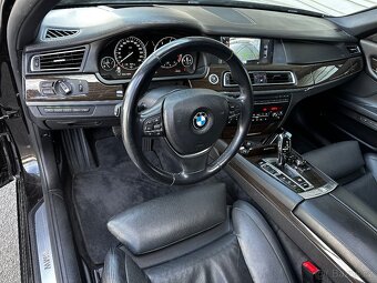 740d Individual, 228000km, 4x komforty, NightVisison, SoftCl - 9