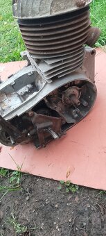Motor ČZ - 9