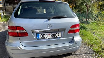 Prodám Mercedes-Benz 180B - 9