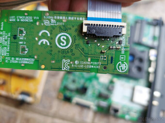 Díly na LG 75UR76003LL - 9