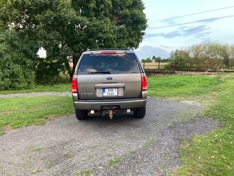 ford explorer - 9