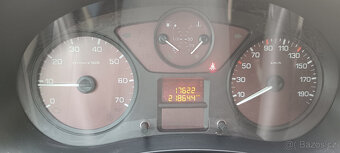 Berlingo 1,6i - 9