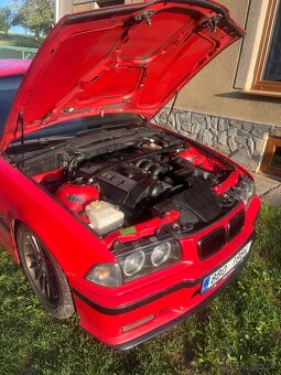 BMW e36 328i coupe - 9