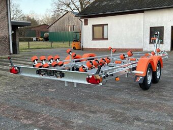 Přívěs na loď Thomas BT-2500L XL 2500kg - 9