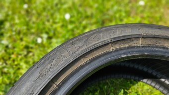 Zánovní letní pneu Falken Ziex 225/45 r17 - 9