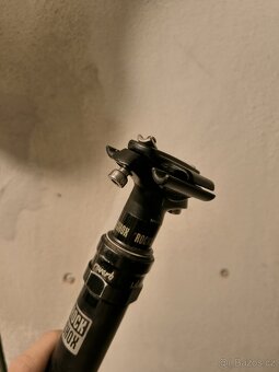 Teleskopická sedlovka RockShox Reverb 30,9 mm NEFUNKČNÍ - 9