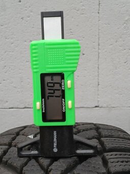 Zánovní zimní orig alu Škoda Fabia 4, 185/65/15 vzorek 8mm - 9