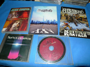 CD rock metal cz-en, stojan na cd - 9