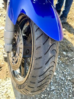 Yamaha FZS 1000 Fazer krásný stav - 9